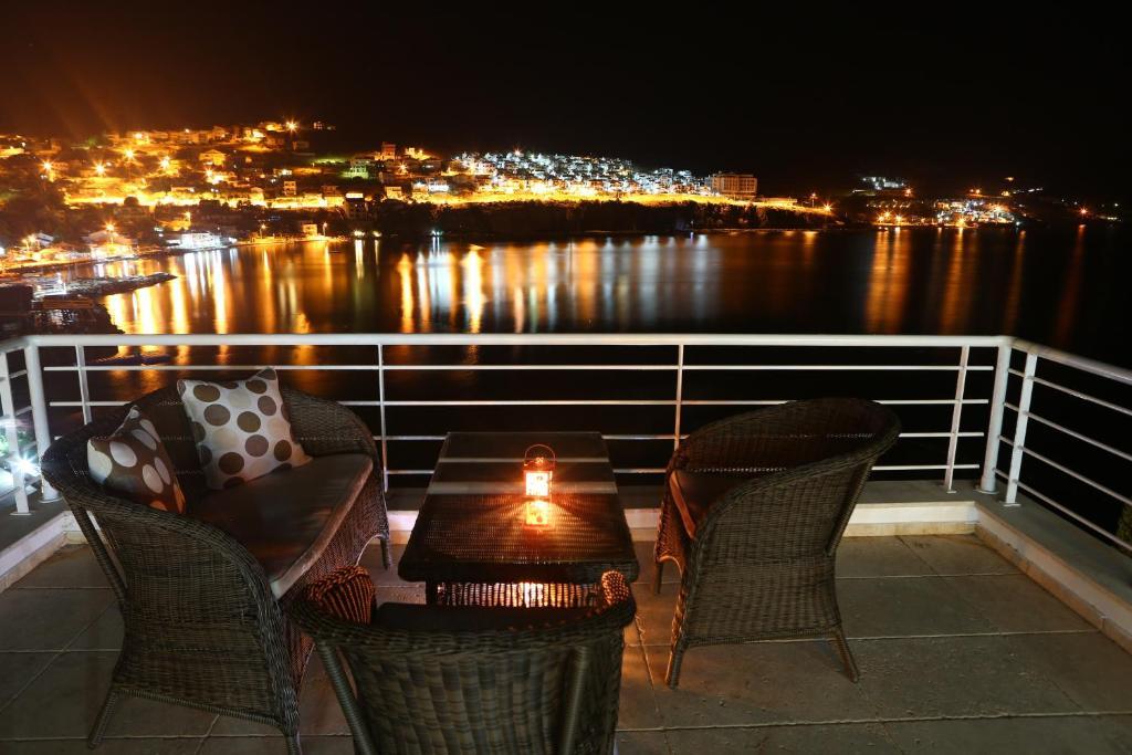 Reyhan Hotel Karaburun  Room photo
